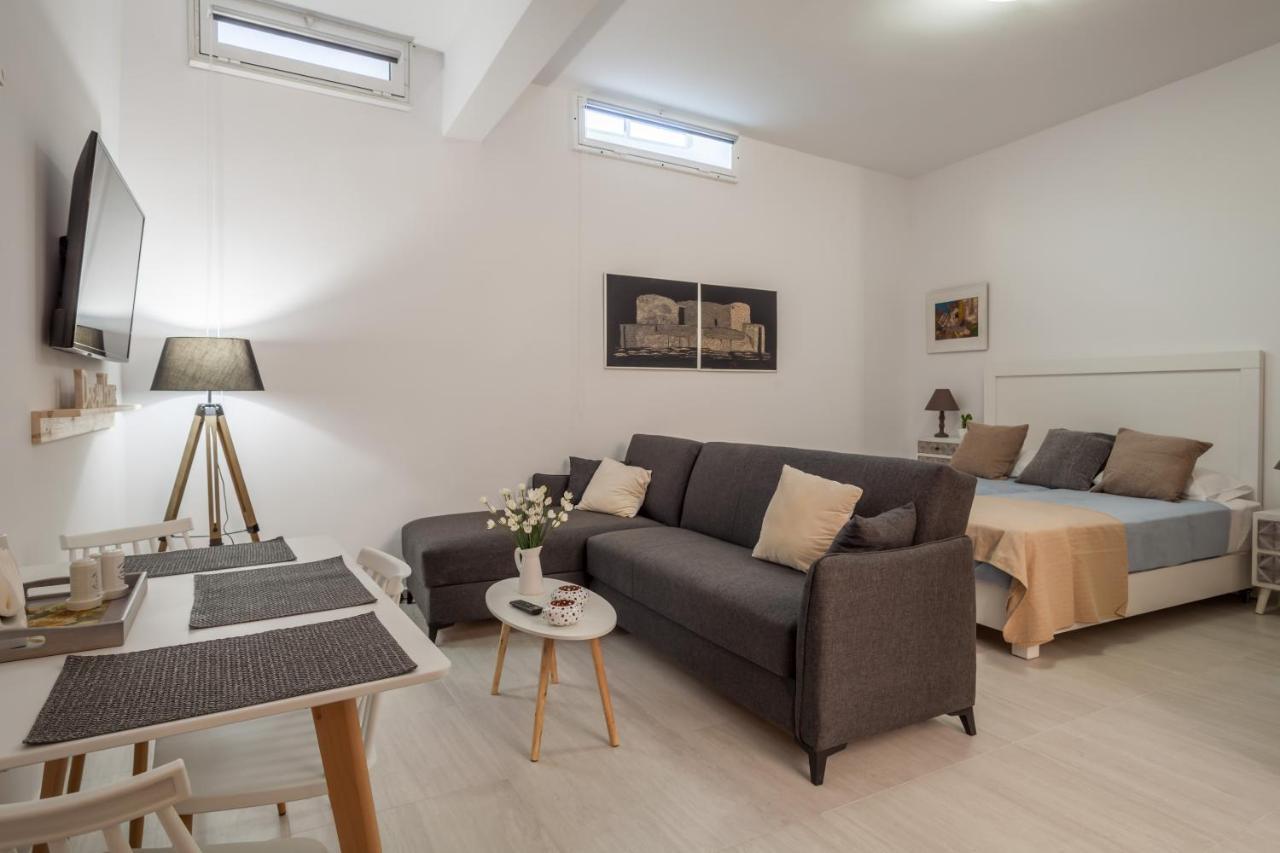 Eleni's Apartment