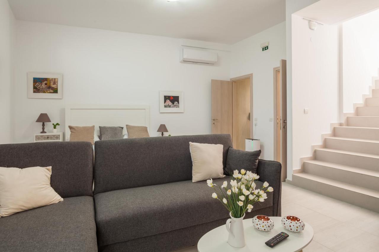 Eleni's Apartment